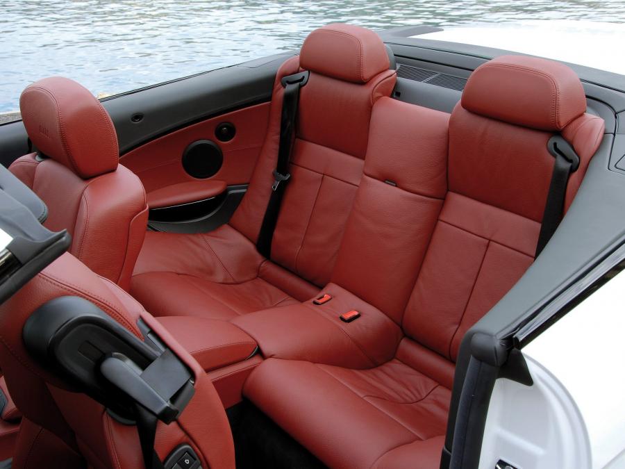  BMW M6 Convertible 2006 года  (фото 3 из 67)